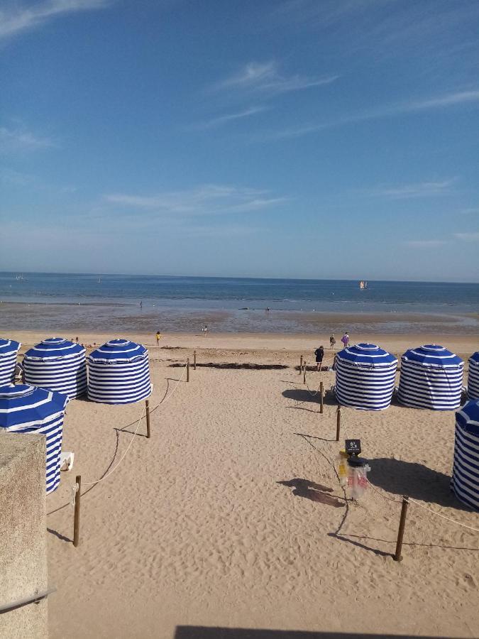 O Douceurs Sucrees Cabourg Bed & Breakfast Eksteriør bilde